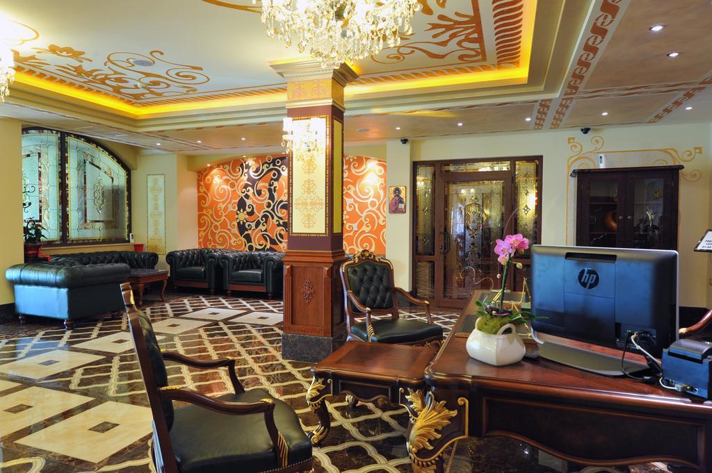 Park Hotel Stara Zagora Luaran gambar Lobby